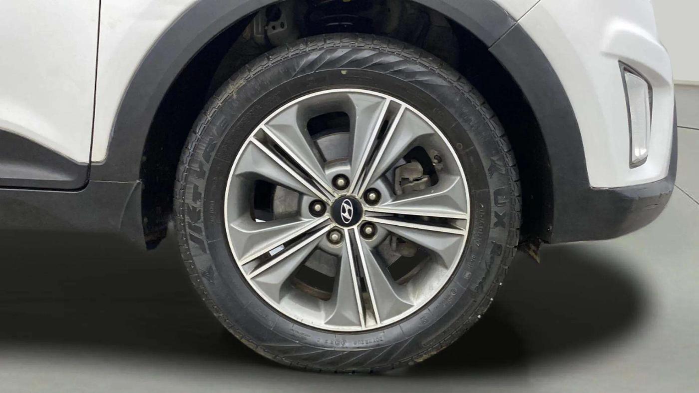 2017 Hyundai Creta SX PLUS AT 1.6 PETROL, Petrol, Automatic, 98,252 km, Right Front Wheel