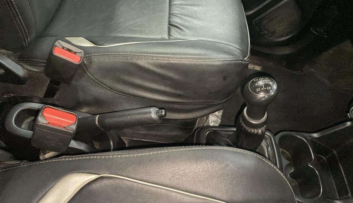 2019 Maruti S PRESSO VXI+, Petrol, Manual, 64,905 km, Gear Lever