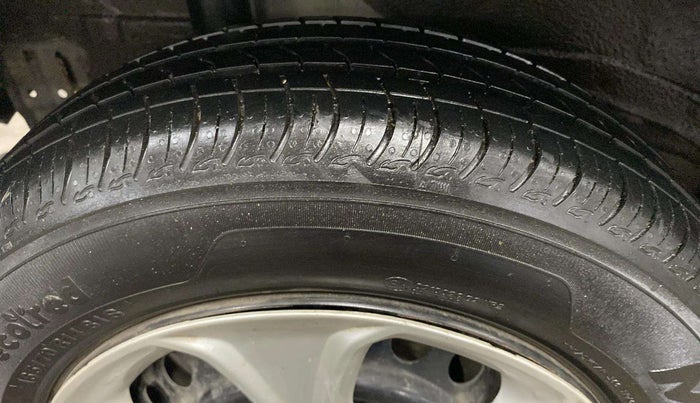 2019 Maruti S PRESSO VXI+, Petrol, Manual, 64,905 km, Right Rear Tyre Tread