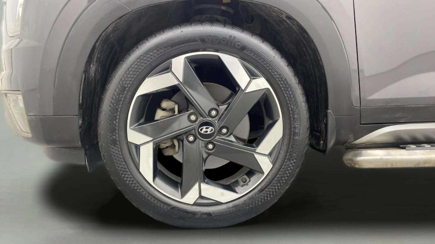 2021 Hyundai ALCAZAR PLATINUM 1.5 MT 7STR, Diesel, Manual, 80,363 km, Left Front Wheel