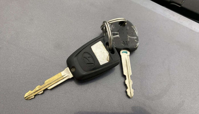 2019 Hyundai NEW SANTRO SPORTZ MT, Petrol, Manual, 39,825 km, Key Close Up