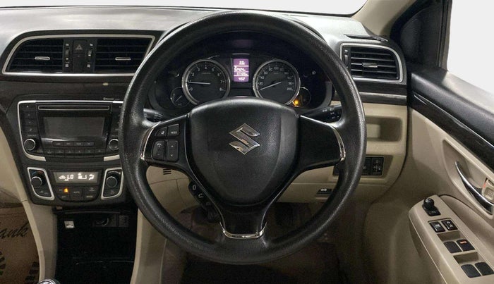 2014 Maruti Ciaz ZXI, Petrol, Manual, 57,105 km, Steering Wheel Close Up
