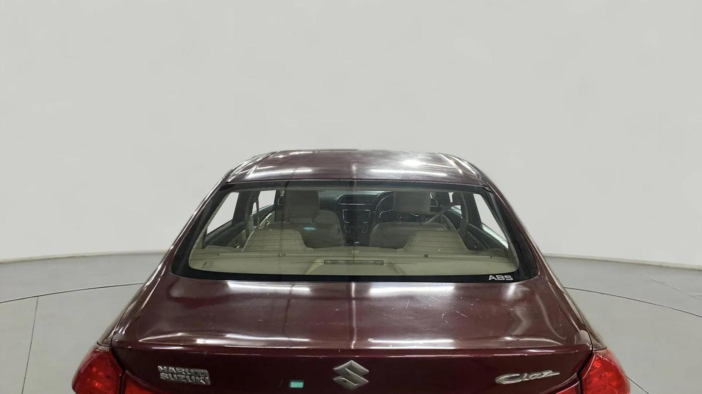 2014 Maruti Ciaz ZXI, Petrol, Manual, 57,105 km, Rear Windshield