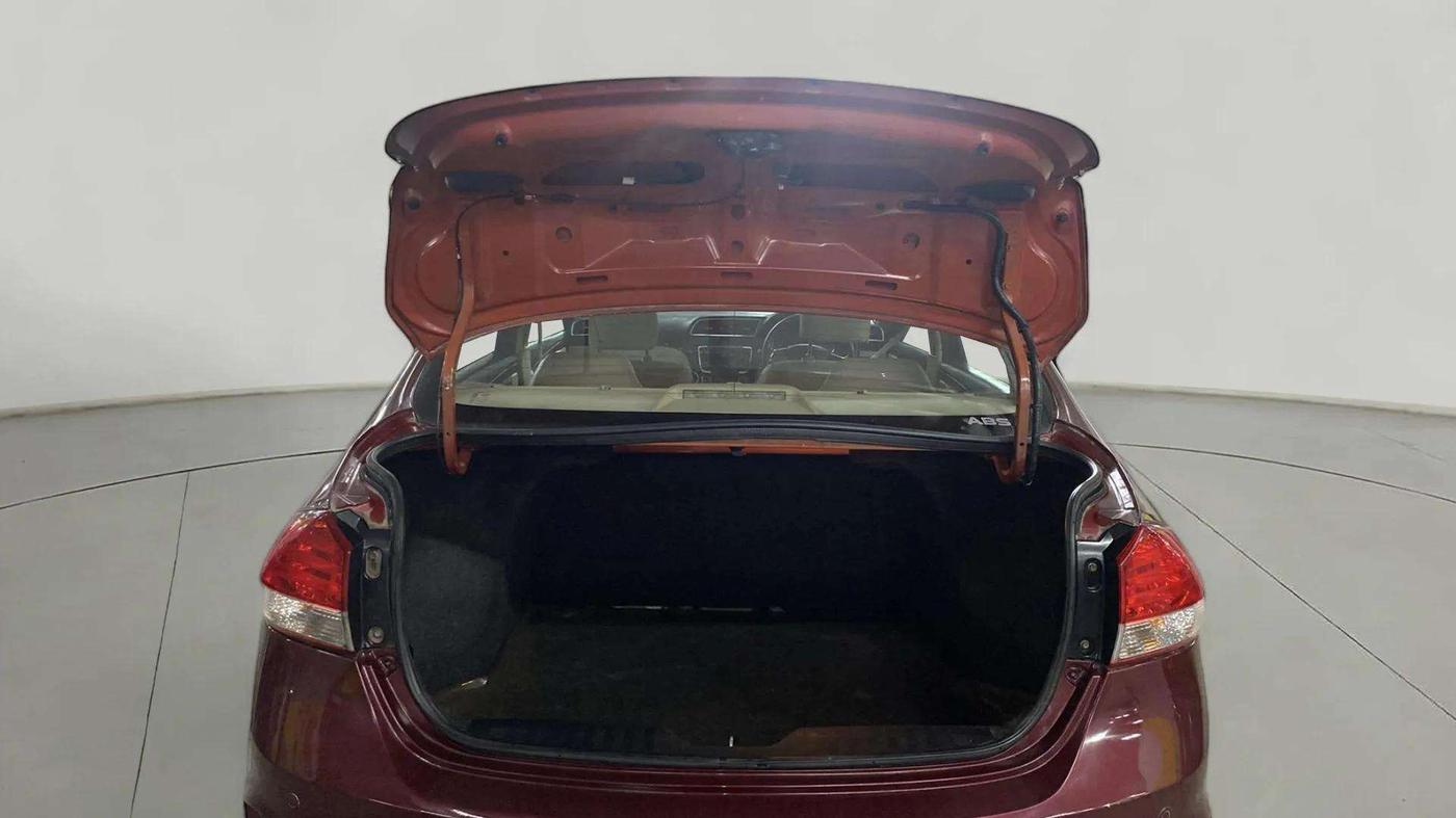 2014 Maruti Ciaz ZXI, Petrol, Manual, 57,105 km, Boot Open Zoomed View