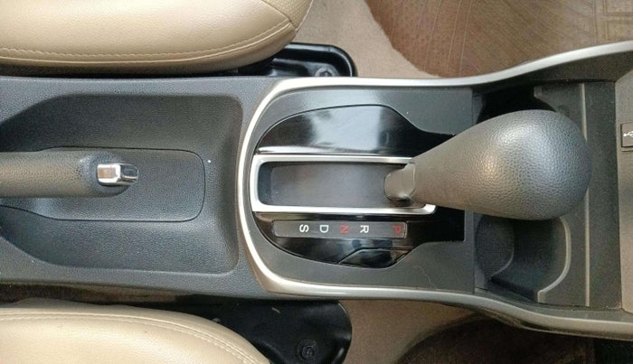 2018 Honda City 1.5L I-VTE V CVT, Petrol, Automatic, 44,129 km, Gear Lever