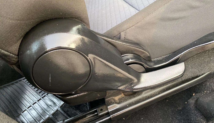 2021 Maruti Baleno ZETA PETROL 1.2, Petrol, Manual, 51,329 km, Driver Side Adjustment Panel
