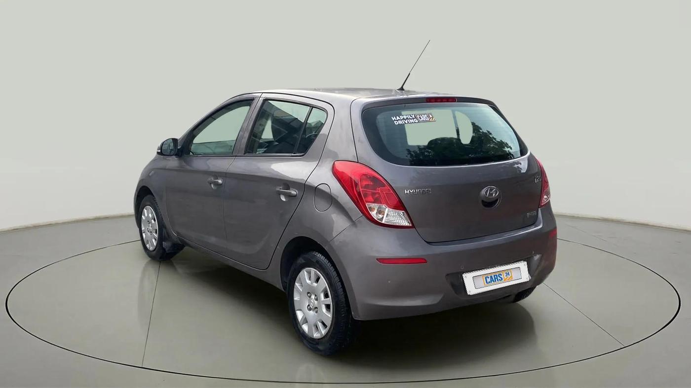 2013 Hyundai i20 MAGNA 1.2, Petrol, Manual, 58,432 km, Left Back Diagonal