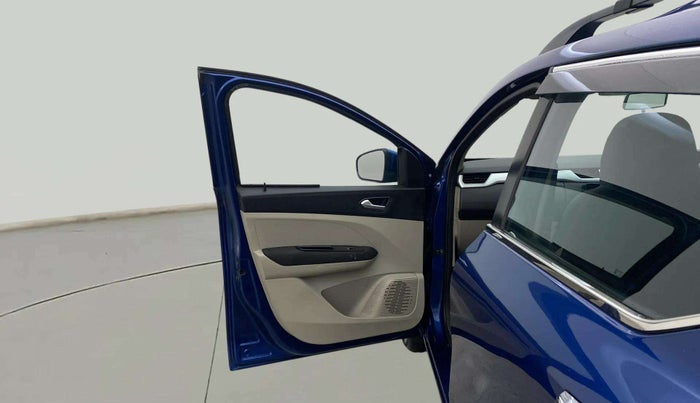 2020 Renault TRIBER RXZ AMT, Petrol, Automatic, 59,239 km, LHS Front Door