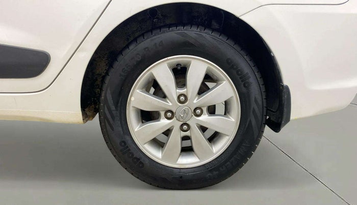2014 Hyundai Xcent S AT 1.2, Petrol, Automatic, 83,759 km, Left Rear Wheel