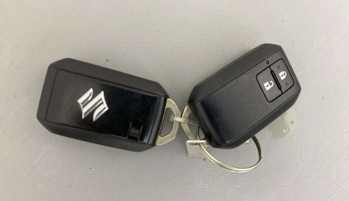 2020 Maruti XL6 ALPHA MT, Petrol, Manual, 57,480 km, Key Close Up