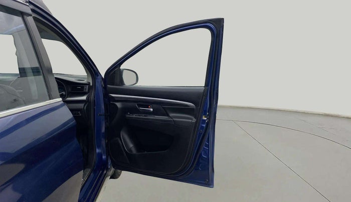 2020 Maruti XL6 ALPHA MT, Petrol, Manual, 57,480 km, RHS Front Door