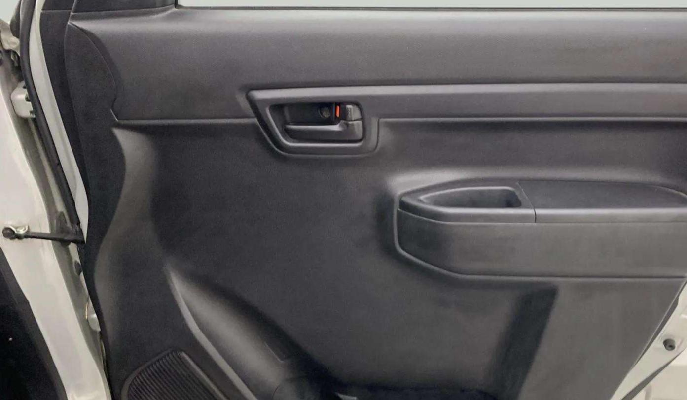 2020 Maruti S PRESSO VXI AMT, Petrol, Automatic, 36,934 km, Driver Side Door Panels Control