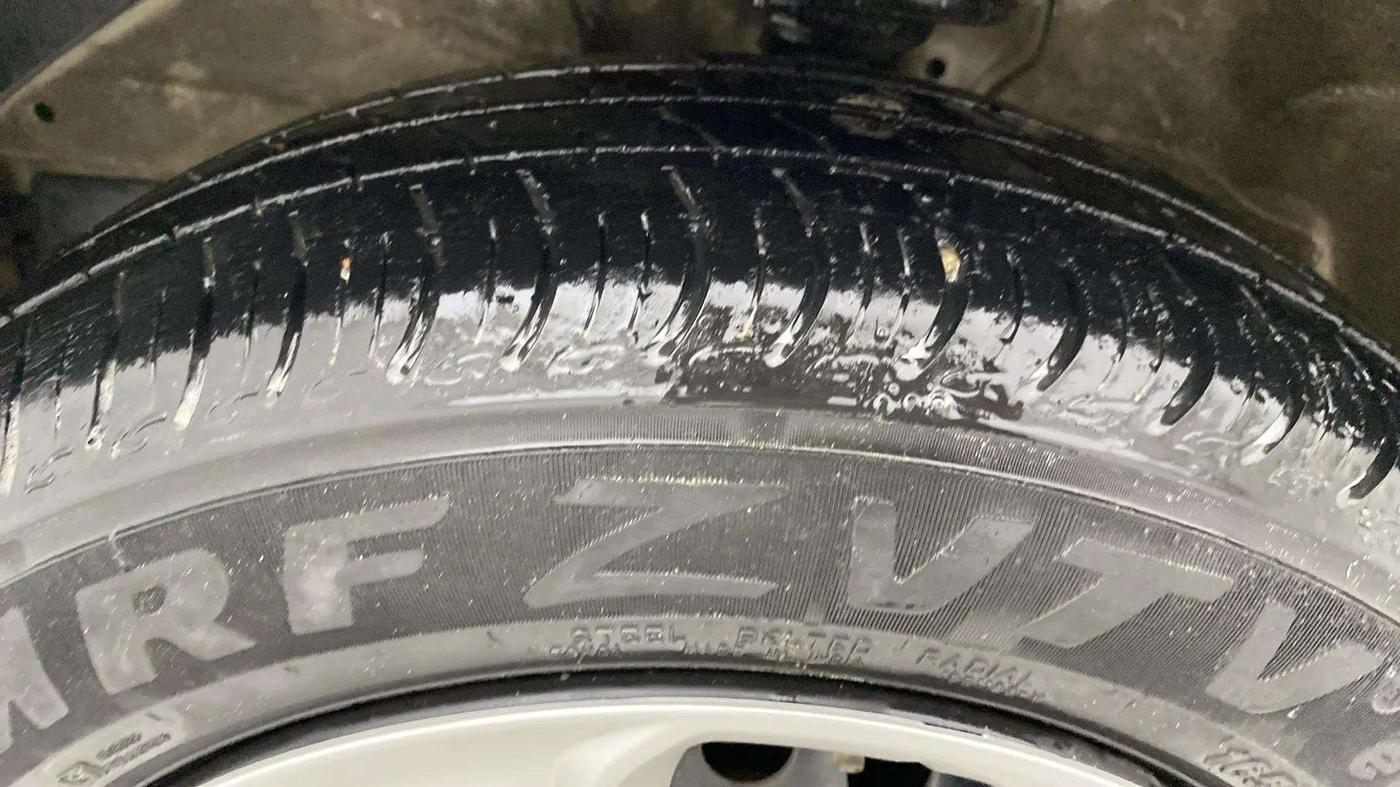 2020 Maruti S PRESSO VXI AMT, Petrol, Automatic, 36,934 km, Left Front Tyre Tread