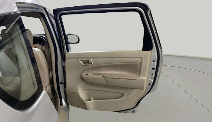 2015 Maruti Ertiga VXI CNG, CNG, Manual, 64,786 km, RHS Rear Door