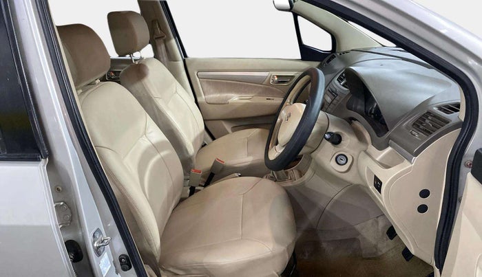 2015 Maruti Ertiga VXI CNG, CNG, Manual, 64,786 km, Right Side Front Door Cabin