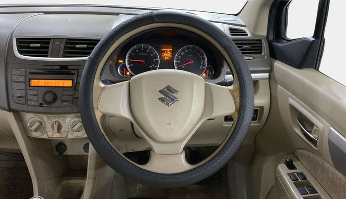 2015 Maruti Ertiga VXI CNG, CNG, Manual, 64,786 km, Steering Wheel Close Up
