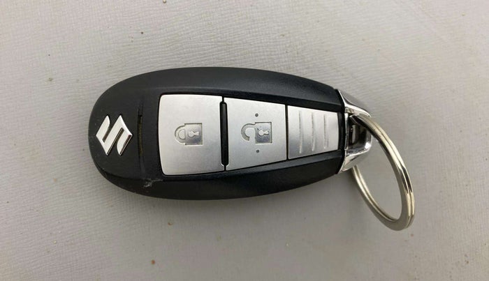2018 Maruti S Cross ZETA 1.3, Diesel, Manual, 79,361 km, Key Close Up