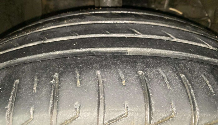 2018 Maruti S Cross ZETA 1.3, Diesel, Manual, 79,361 km, Right Front Tyre Tread