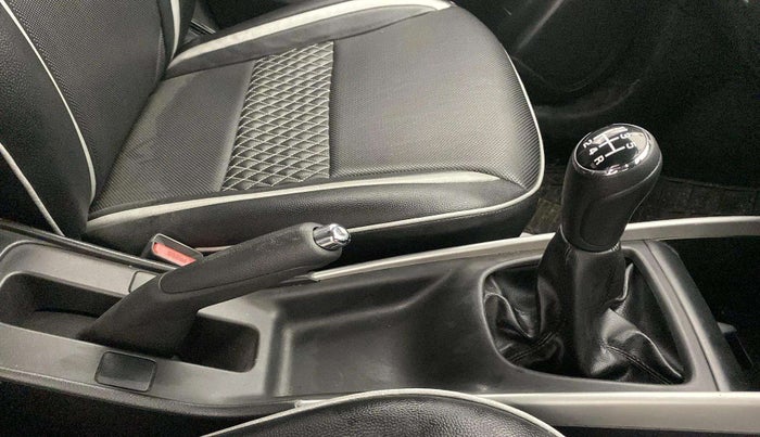 2016 Maruti Baleno DELTA PETROL 1.2, Petrol, Manual, 12,561 km, Gear Lever