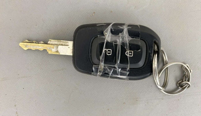 2020 Renault Kwid RXT 1.0 (O), Petrol, Manual, 40,816 km, Key Close Up
