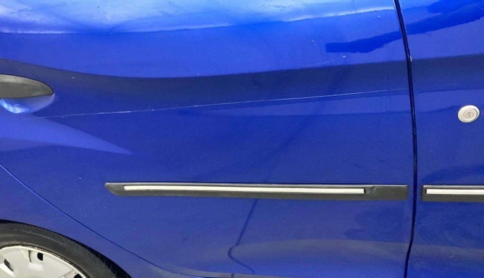 2018 Hyundai Eon ERA +, Petrol, Manual, 70,909 km, Right rear door - Minor scratches