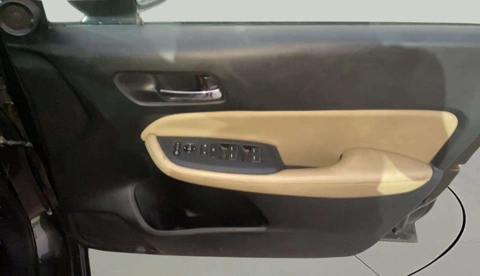 2021 Honda City 1.5L I-VTEC ZX CVT, Petrol, Automatic, 67,303 km, Driver Side Door Panels Control