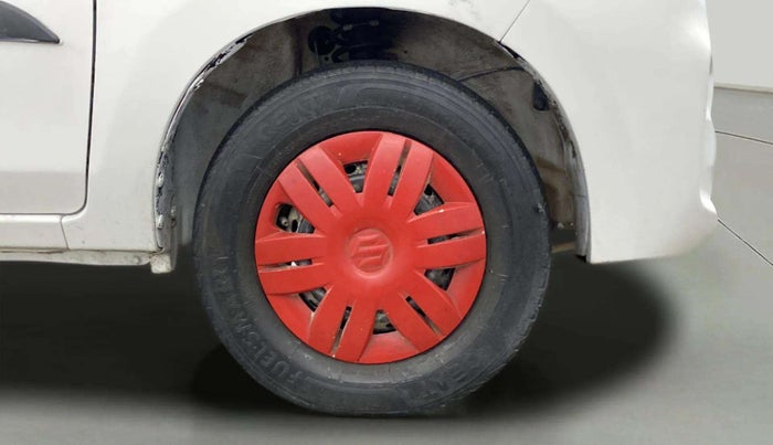 2022 Maruti Alto VXI, Petrol, Manual, 42,477 km, Right Front Wheel