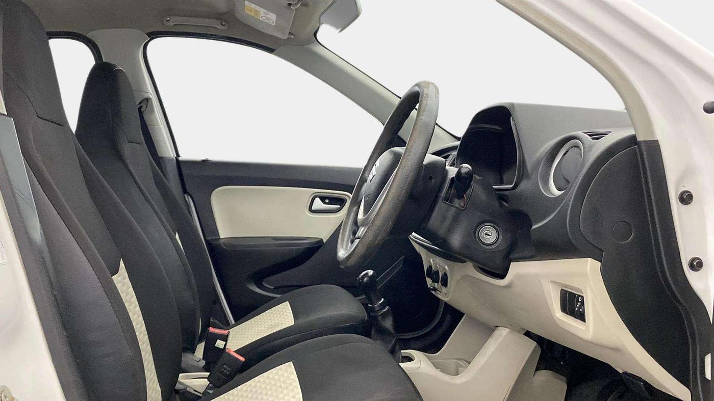 2022 Maruti Alto VXI, Petrol, Manual, 42,477 km, Right Side Front Door Cabin