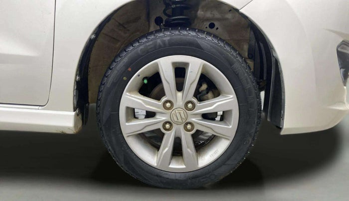 2013 Maruti Wagon R Stingray VXI, Petrol, Manual, 54,938 km, Right Front Wheel