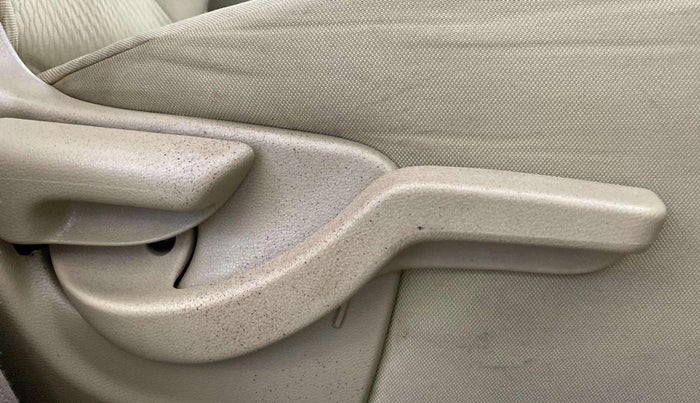 2014 Honda Amaze 1.2L I-VTEC S, Petrol, Manual, 64,517 km, Driver Side Adjustment Panel