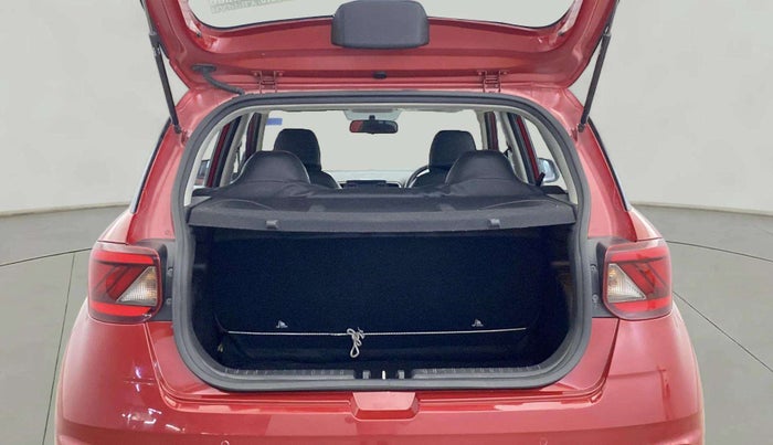 2019 Hyundai VENUE S 1.2, Petrol, Manual, 14,809 km, Boot Inside