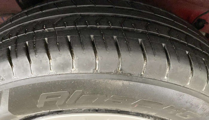 2019 Hyundai VENUE S 1.2, Petrol, Manual, 14,809 km, Left Front Tyre Tread