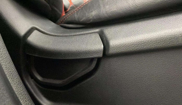 2019 Hyundai VENUE S 1.2, Petrol, Manual, 14,809 km, Driver Side Adjustment Panel
