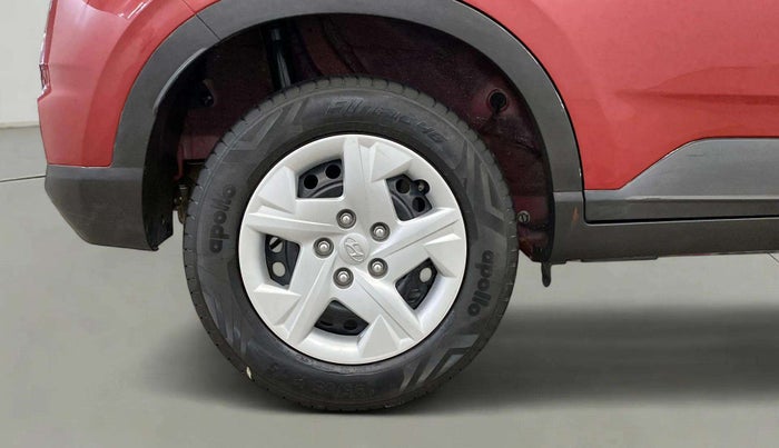 2019 Hyundai VENUE S 1.2, Petrol, Manual, 14,809 km, Right Rear Wheel