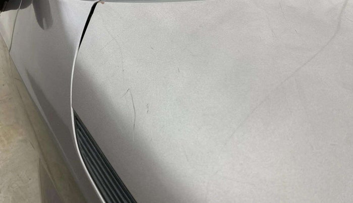 2022 Maruti IGNIS ALPHA 1.2, Petrol, Manual, 10,584 km, Bonnet (hood) - Minor scratches