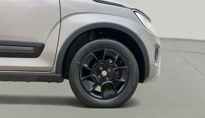2022 Maruti IGNIS ALPHA 1.2, Petrol, Manual, 10,584 km, Right Front Wheel