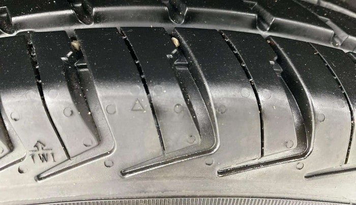 2024 Maruti Alto K10 VXI PLUS AMT, Petrol, Automatic, 5,551 km, Right Rear Tyre Tread