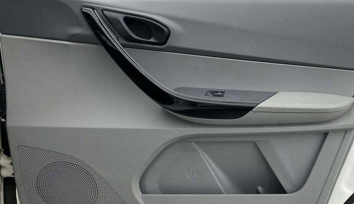 2021 Tata TIGOR XE PETROL, Petrol, Manual, 13,834 km, Driver Side Door Panels Control