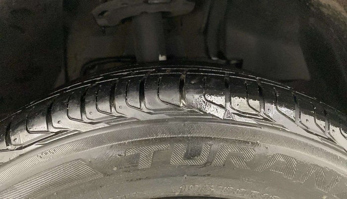 2020 Tata NEXON XZ PETROL, Petrol, Manual, 25,060 km, Right Front Tyre Tread