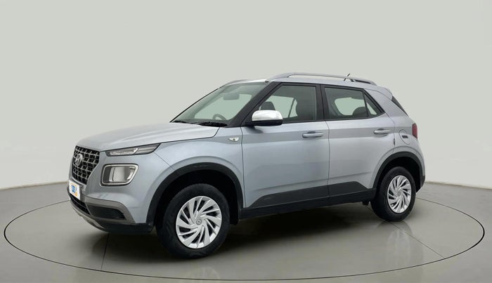 2022 Hyundai VENUE S 1.2, Petrol, Manual, 54,141 km, Left Front Diagonal