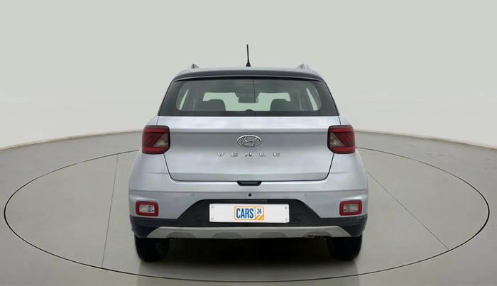 2022 Hyundai VENUE S 1.2, Petrol, Manual, 54,141 km, Back/Rear