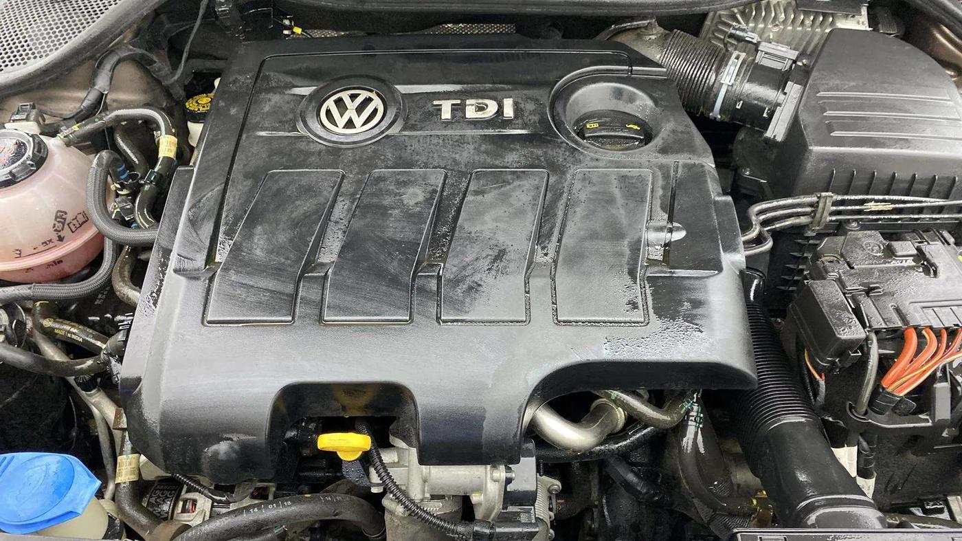 2018 Volkswagen Ameo HIGHLINE PLUS 1.5L AT 16 ALLOY, Diesel, Automatic, 26,134 km, Engine View