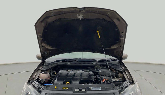 2018 Volkswagen Ameo HIGHLINE PLUS 1.5L AT 16 ALLOY, Diesel, Automatic, 26,134 km, Open Bonet