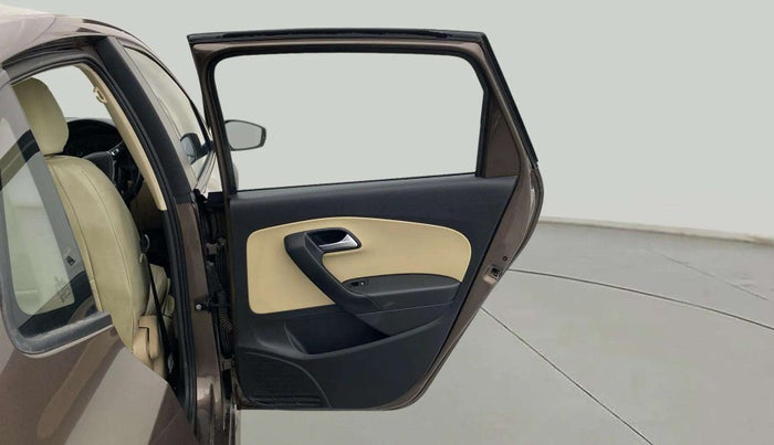 2018 Volkswagen Ameo HIGHLINE PLUS 1.5L AT 16 ALLOY, Diesel, Automatic, 26,134 km, RHS Rear Door