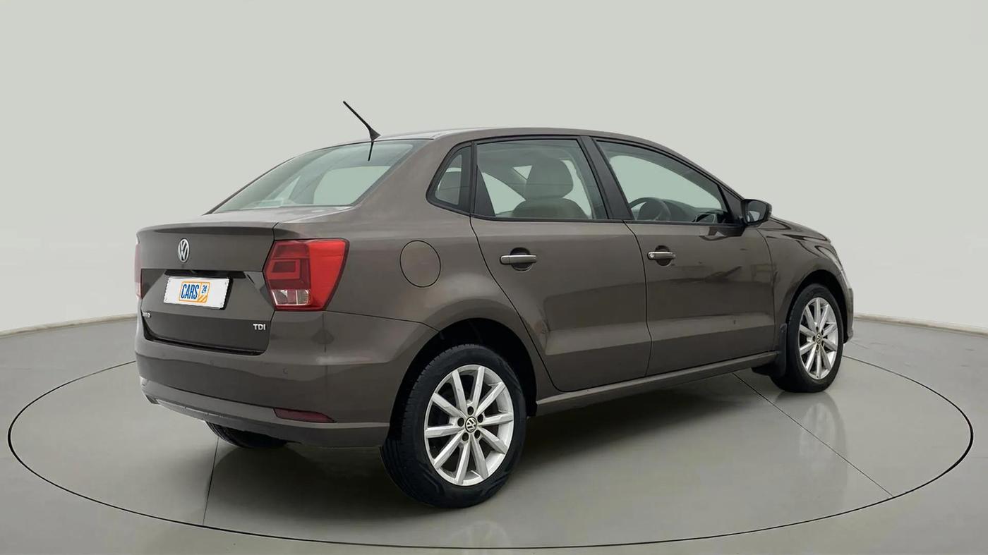 2018 Volkswagen Ameo HIGHLINE PLUS 1.5L AT 16 ALLOY, Diesel, Automatic, 26,134 km, Right Back Diagonal