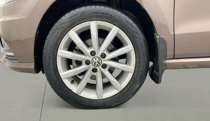 2018 Volkswagen Ameo HIGHLINE PLUS 1.5L AT 16 ALLOY, Diesel, Automatic, 26,134 km, Left Front Wheel