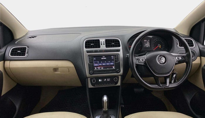 2018 Volkswagen Ameo HIGHLINE PLUS 1.5L AT 16 ALLOY, Diesel, Automatic, 26,134 km, Dashboard