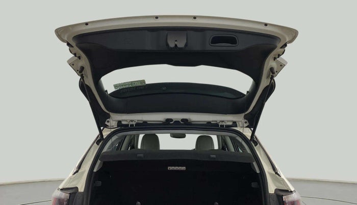 2019 Jeep Compass LIMITED PLUS PETROL AT, Petrol, Automatic, 73,437 km, Boot Door Open