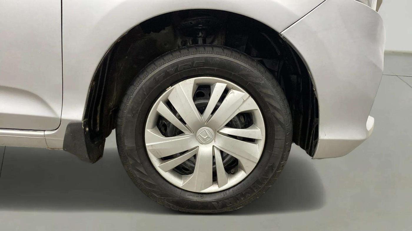 2021 Honda Amaze 1.2L I-VTEC S CVT, Petrol, Automatic, 50,221 km, Right Front Wheel