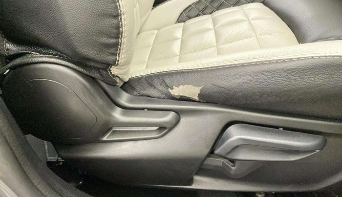 2022 Tata TIGOR XZ PLUS CNG, CNG, Manual, 76,952 km, Driver Side Adjustment Panel